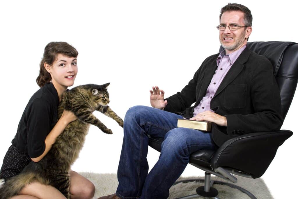 Allergic Father Dislikes Pet Cat